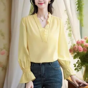 Французская кружевная шифоновая рубашка с V-образным вырезом для женщин, новый свободный расклешенный рукав, тонкий темпераментный пуловер, однотонный топ S белый