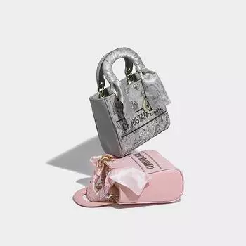 Французская легкая роскошная сумка принцессы Дианы высокого класса с вышивкой, женская сумка 2024 года, летняя новая модная сумка через плечо