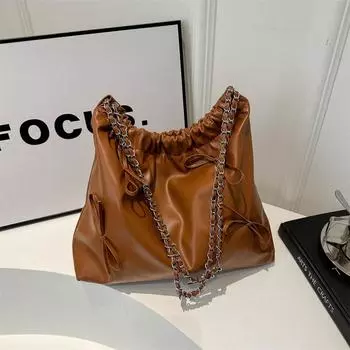 Французская нишевая плиссированная сумка женская весенняя новая тенденция универсальная простая модная сумка-мессенджер чёрный