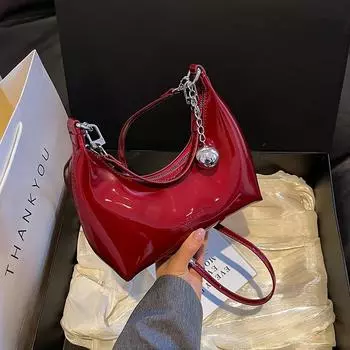 Французская нишевая премиум-сумка с текстурой для женщин 2024 года, новая серебряная сумка под мышкой, модная сумка-мессенджер через плечо с цепочкой грязно-белый