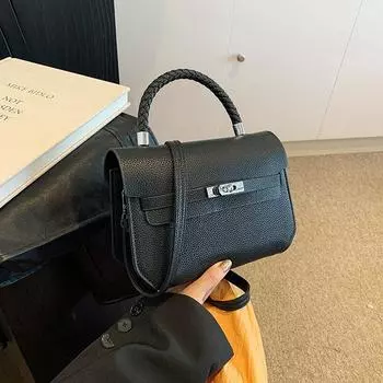 Французская нишевая ретро-трендовая персонализированная сумка-мессенджер через плечо для женщин 2024 года, летняя новая простая повседневная маленькая квадратная сумка чёрный