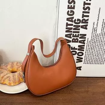 Французская нишевая сумка женская летняя 2024 года популярная новая модная универсальная фактурная модная сумка через плечо подмышкой чёрный