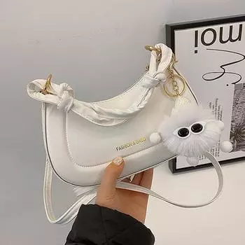 Французская нишевая сумка женская осень и зима 2024 новая модная сумка через плечо универсальная сумка-седло в стиле ретро белый