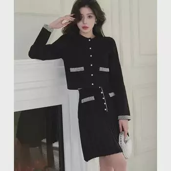 «Французская юбка ручной работы с бисером и жемчугом — элегантный весенний стиль с плиссированным подолом для шикарного образа». Size 38