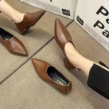 Французская женская обувь Весна Новые модные женские туфли высокого класса с острым носком Однотонные удобные туфли на низком каблуке 35