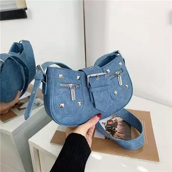 Французская женская сумка для подмышек в 2023 году, новая модная и универсальная сумка в форме полумесяца, повседневная и простая, нишевая сумка через плечо