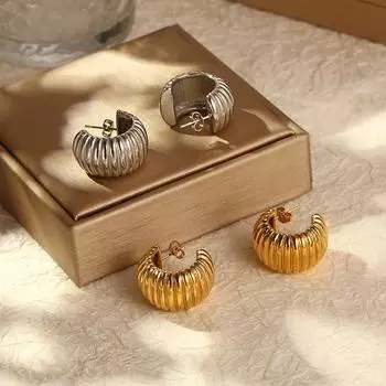 Французские геометрические серьги из нержавеющей стали Niche Titanium Steel 18k Gold Vintage Earrings Women