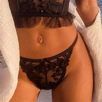 Французские кружевные стринги с цветами для женщин, нижнее белье, сексуальные сетчатые трусики, бесшовные дышащие трусики с Т-образной спинкой, женское нижнее белье, трусики с низкой талией S чёрный