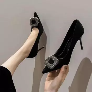 Французские нишевые туфли высокого класса для женщин 2024 весна/лето/осень, новые туфли на тонком каблуке с острым носком 35