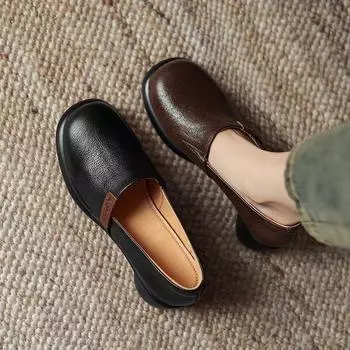 Французские однопедальные туфли из мягкой кожи в стиле ретро, женские туфли на весну и осень 2025 года, круглые мокасины с толстым каблуком и увеличенной высотой, ленивые, маленькие кожаные туфли 35 темно-коричневого