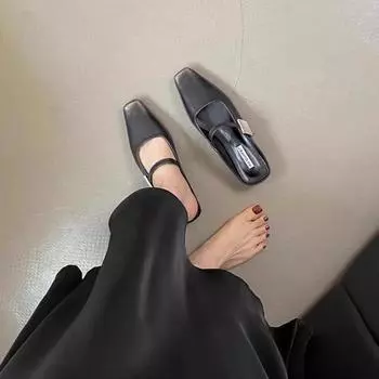 Французские полутапочки с мешковиной, женская верхняя одежда на весну и лето 2025, новые вечерние туфли с толстой пяткой и полуподдержкой, классные тапочки 35 коричневый