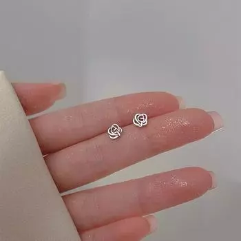 Французские полые маленькие серьги-гвоздики с розами, элегантные мини-серьги, простые, элегантные, для девушек и женщин серебряный