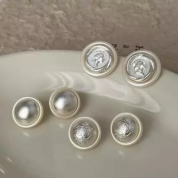 Французские ретро-серьги-гвоздики с камелией, женские нишевые уникальные индивидуальные модные тенденции, темпераментные универсальные серьги