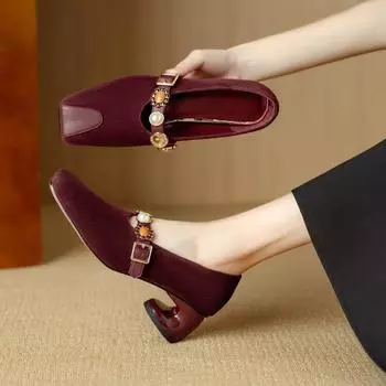 Французские туфли Мэри Джейн в стиле ретро с квадратной головой для женщин, весна-осень 2024 года, новые матовые красные одинарные туфли на толстом каблуке 35 чёрный