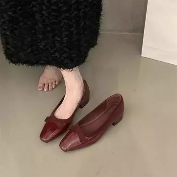 Французские туфли на грубом каблуке, женские туфли, весна и осень 2024, новые красные свадебные туфли, лакированная кожа, бант, одна педаль, женские туфли 35