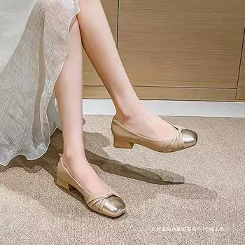Французские туфли на толстом каблуке, женские, новинка 2025 года, весна-осень, туфли для бабушек с небольшим горлом, женские вечерние туфли для поездок на работу, маленькие ароматные женские туфли 32 абрикосовый