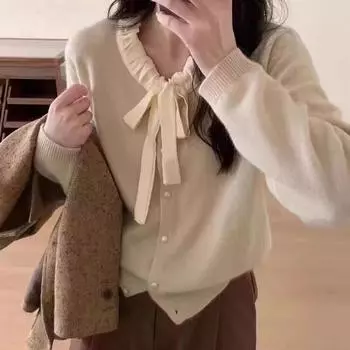 Французский милый вязаный кардиган женский осенне-зимний свитер с бантом снизу и верхним разрезом S чёрный