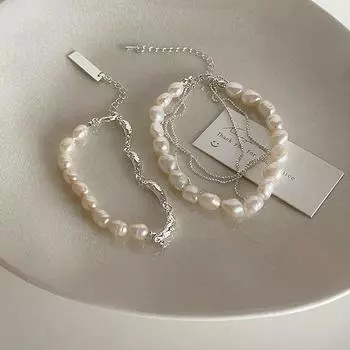 Французский ретро-браслет из металлической цепочки с пресноводным жемчугом: Универсальный, стильный и уникальный дизайн для женщин