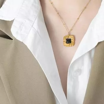 Французский ретро-дизайн, титановая сталь, позолоченный витой ожерелье с инкрустацией из опалового стекла и камнями, комплект ювелирных изделий