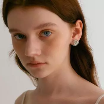 Французский ретро-стиль темперамент нишевый матовый камелия серьги-гвоздики женские 925 серебряные игольчатые легкие роскошные модные высококачественные серьги