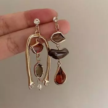 Французский стиль масляной живописи Ретро-арт Абстрактная женская мода Асимметричный дизайн Корейская версия Индивидуальные серьги Прилив