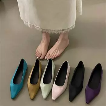 Французский темперамент атласные остроносые туфли женские летние 2024 года новые туфли для пожилых людей с неглубоким горлом, нежные туфли для бабушек на мягкой подошве 35 фиолетовый