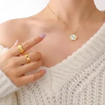 Французский ветровой чокер с подвеской в виде белой морской ракушки и луны, круглое фирменное ожерелье из титановой стали с покрытием из 18 золотых пробы, женские не выцветающие ювелирные изделия P156