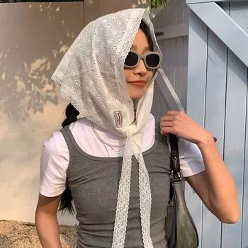 Французское кружево Треугольный шарф Весна и лето Зарубежный стиль Декоративная косынка Повязка на голову Бант Стример Универсальный Маленький шелковый шарф 180cm