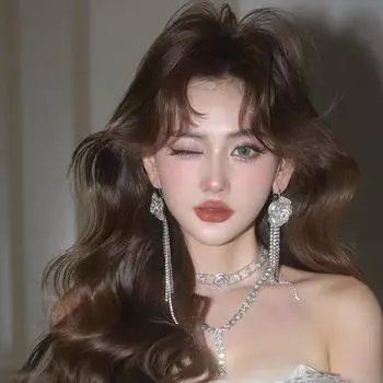 Французское ожерелье из сверкающих бриллиантов в виде розы, нишевый темперамент, светская львица, полная бриллиантовая цепочка на ключицу