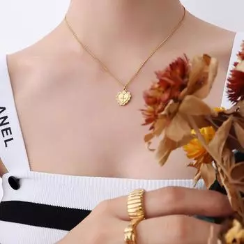 Французское ожерелье в форме сердца с рельефным крестообразным узором, не выцветает, титановая сталь, покрытая 18-ю настоящим золотом, ювелирные изделия P028