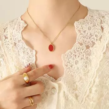 Французское ретро невыцветающее элегантное темпераментное акриловое овальное ожерелье с подвеской нишевый дизайн ювелирные изделия