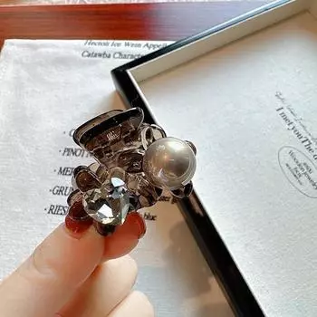 French Elegance: Brown Mini Claw Clip, Princess Bun Mini Hairpin, Half-Up Hairstyle Claw