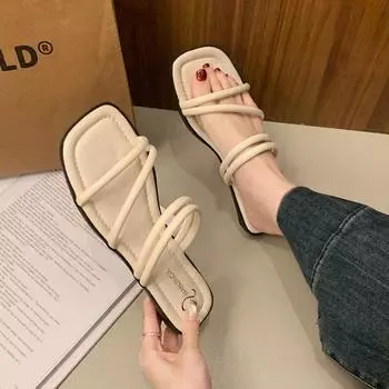 French flat-bottomed slippers women s summer outer wear 2025 new flat-bottomed one-word with fairy wind beach cool slippers ins tide 35 коричневый