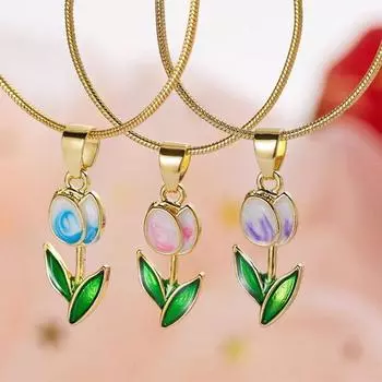 French Flower Pendant Necklace Light Luxury Clavicle Chain Party Jewelry Choker Gift purple and white