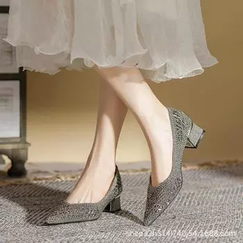 French pointed single shoes women s spring and summer 2025 new shallow mouth rhinestone flat bottom laden shoes temperament casual versatile 34 чёрный