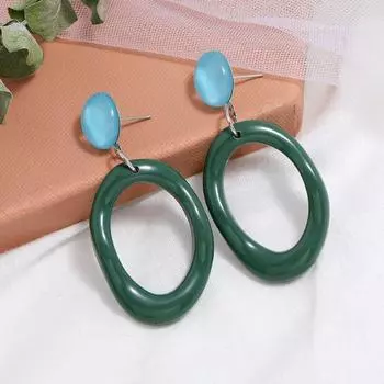 French Retro Hong Kong Style Oval Ring Earrings Japan and South Korea Internet Hot Temperament Wild Simple Stud Earrings Ear Clip Eardrops Earrings Green circle (925 silver needle)