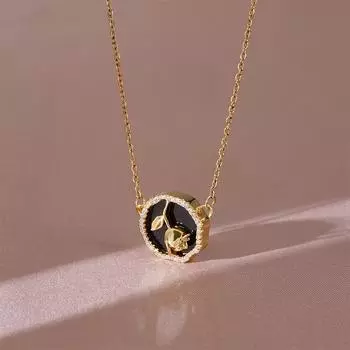 French Retro Rose Necklace Women S High-End Trend Temperament Exquisite Pendant Collarbone Chain