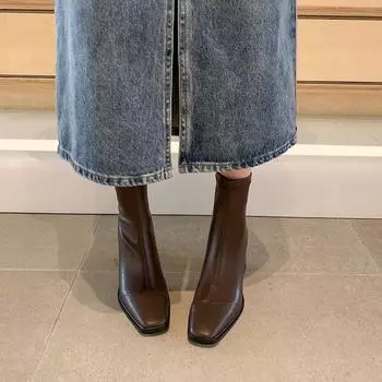 French retro thin boots women s Martin boots autumn and winter temperament foreign style square head high heels short boots thick heel elastic single 34