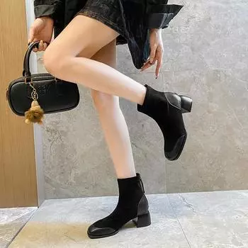 French square head thin boots women s 2024 spring and autumn new fashion temperament splicing suede retro thick heel soft sole short boots 34