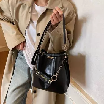 French Style Solid Color Shoulder Bag Vintage Women s Handbag PU Leather Crossbody Bag Female чёрный