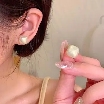 French Style White Ankela Red Elegant Geometric Square Ear Studs Women s Fancy Minimalist Earrings Retro Fashion Earrings Pair of Champagne 925 Tremella Pins