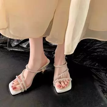 French temperament beautiful rhinestone one-word cool slippers summer wear stepping on shit feeling women s stiletto high heels square head sandals 35 абрикосовый