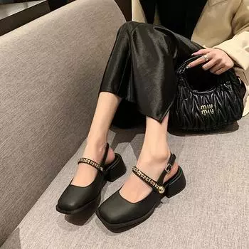 French temperament thick heel single shoes women s 2024 new niche elegant gentle fairy wind light mouth evening wind small leather shoes 35