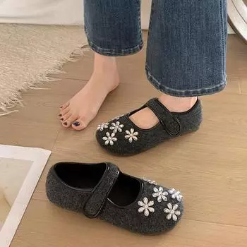 French versatile round head shallow mouth flat-soled single shoes women s 2025 new spring and autumn skirt retro soft-soled Mary Jane shoes 35