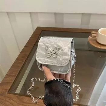 Fresh and sweet casual bow 2025 foreign style new women s mouth red envelope personalized messenger chain single shoulder small square bag чёрный