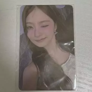 Fromis9 Ли На Гён Концертная футболка Фотокарточка