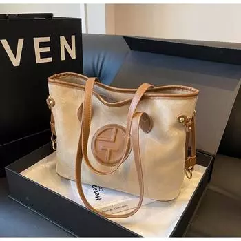 Frosted retro bag women s 2024 new model, popular this year, large-capacity tote bag, casual shoulder commuter bag чёрный