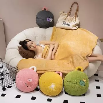 Фруктовая подушка-одеяло для сна для девочек, офисный кондиционер для студентов, артефакт для обеденного перерыва, плюшевая игрушка-медведь 37 * 40cm (blanket 1 * 1.7m)