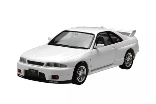 Fujimi Model inch up series Skyline 1/24 No.19 GT-R (Тип R33) 95 ИД-19 белый