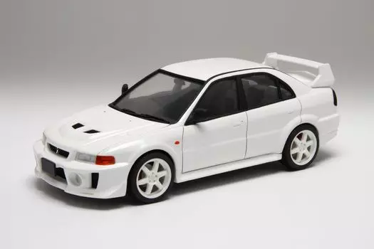 Fujimi Model Initial D Series Lancer Evolution V 1/24 №20 ISD-20 белый